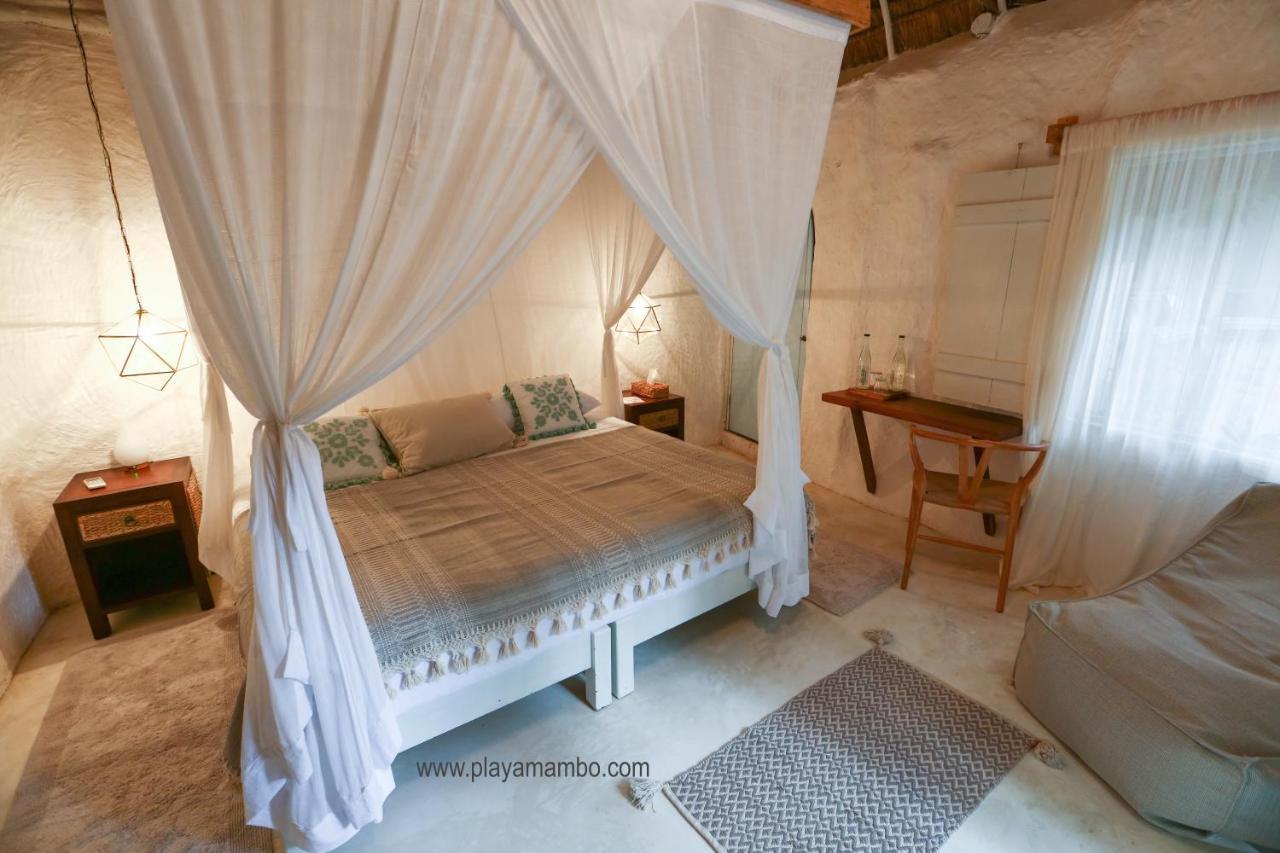 Playa Mambo Eco Cabanas Hotel ตูลุม ภายนอก รูปภาพ
