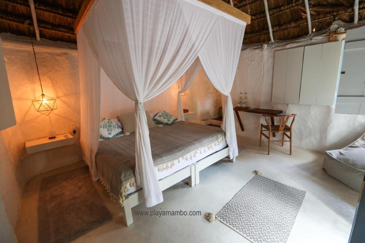 Playa Mambo Eco Cabanas Hotel ตูลุม ภายนอก รูปภาพ